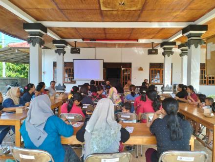 PERTEMUAN KETAHANAN KELUARGA BERBASIS KELOMPOK KEGIATAN